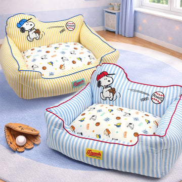 Peanuts Varsity Cool Bed