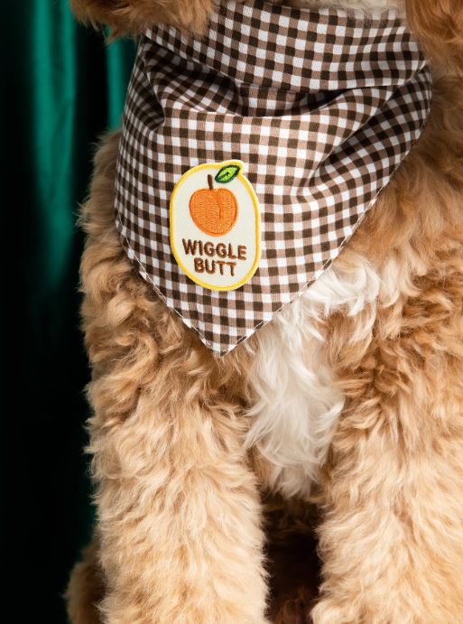 Paw-some Achiever: Cute & Quirky Scout's Honour Merit Badge for Pets (Ironed-On Patches) - Wiggle Butt