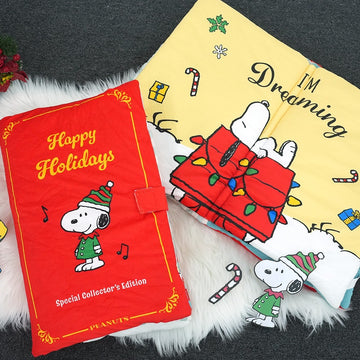 [PREORDER] Peanuts Holiday Book Mat
