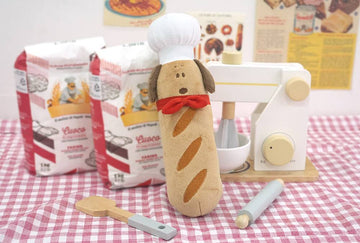 Peanuts Waterbottle Baguette Toy