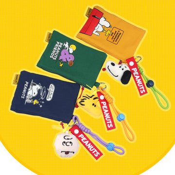 Peanuts Korea Poop Bag Holder and Pouch