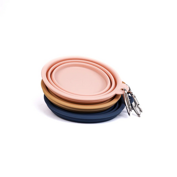 Fuzzy Folks On-The-Go Collapsible Water Bowl
